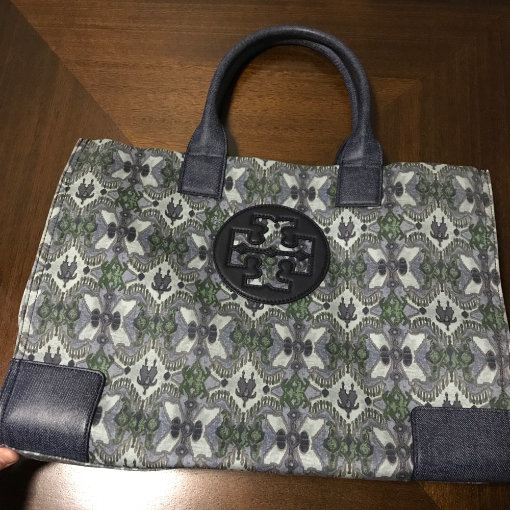 ❌Tory Burch Ella Patent Tote Bag❌